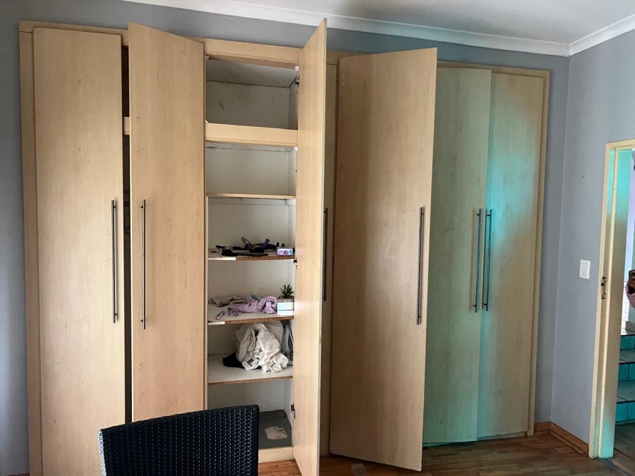 6 Bedroom Property for Sale in Cashan North West